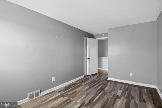 4026 GIDEON RD, Brookhaven, PA 19015