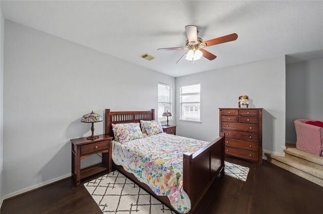 13211 Dusty Grove Lane, Sugar Land, TX 77498