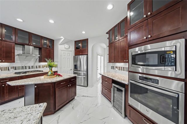 13211 Dusty Grove Lane, Sugar Land, TX 77498