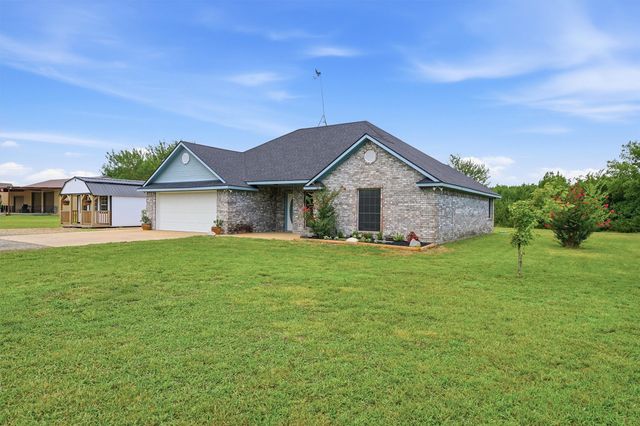 2227 County Road 2909, Dodd City, TX 75438