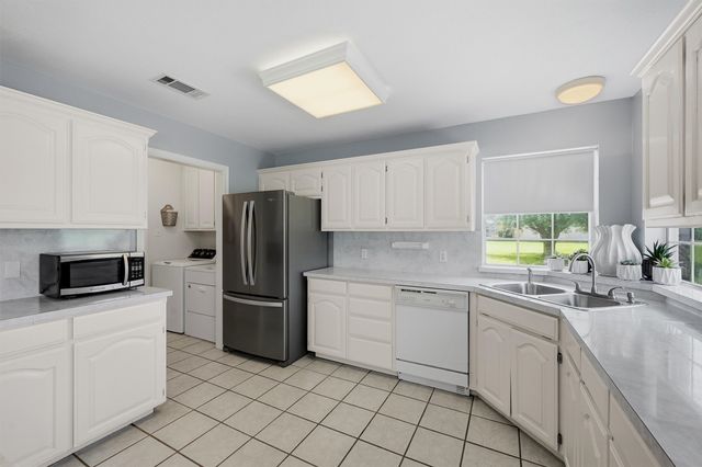 2227 County Road 2909, Dodd City, TX 75438