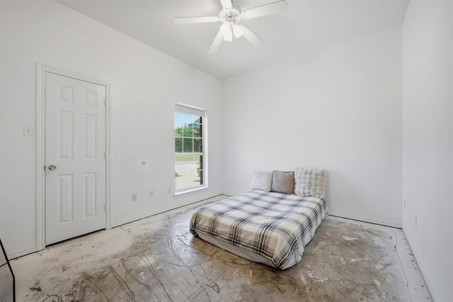 2227 County Road 2909, Dodd City, TX 75438