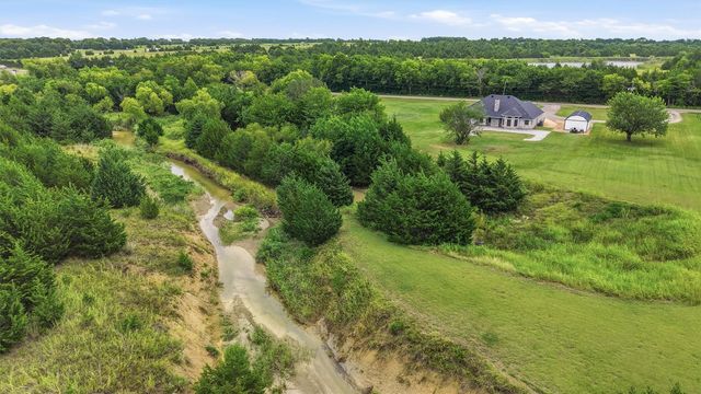 2227 County Road 2909, Dodd City, TX 75438