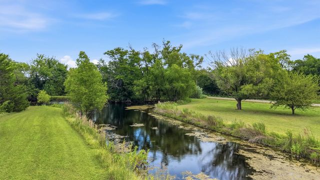 2227 County Road 2909, Dodd City, TX 75438