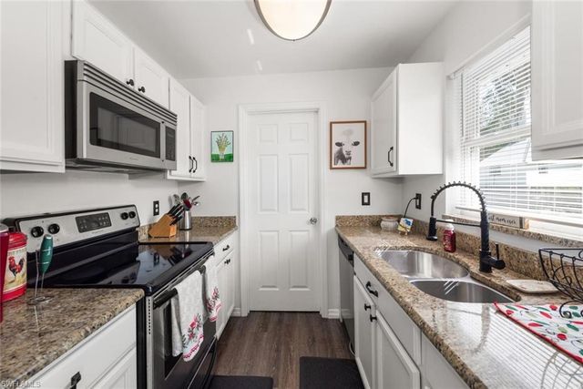 2386 Andros AVE, Fort Myers, FL 33905