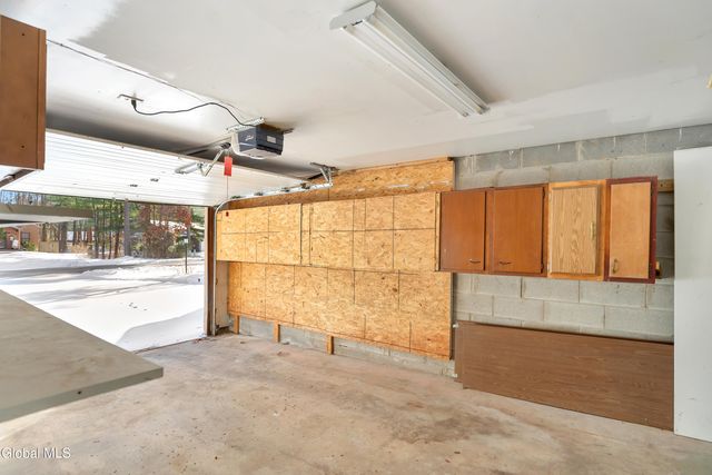 130 Thimbleberry Road, Ballston Spa, NY 12020