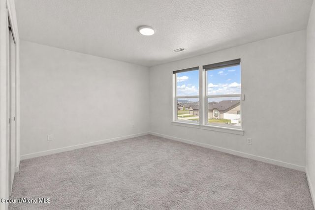 11781 N Banford Ln, Rathdrum, ID 83858