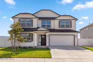 11781 N Banford Ln, Rathdrum, ID 83858