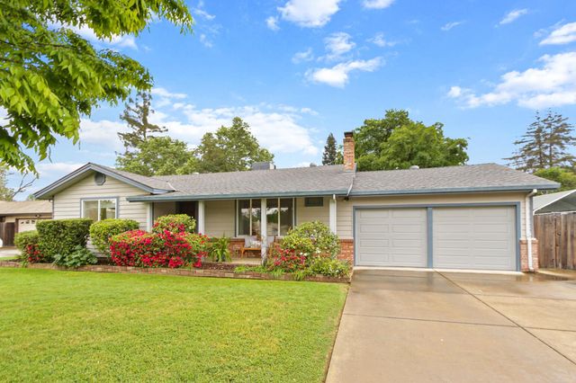 4720 Robertson Avenue, Carmichael, CA 95608