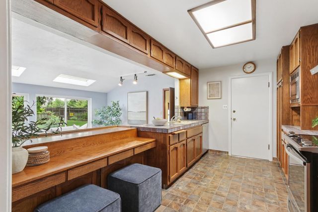 4720 Robertson Avenue, Carmichael, CA 95608