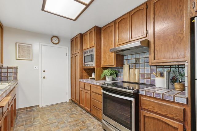 4720 Robertson Avenue, Carmichael, CA 95608