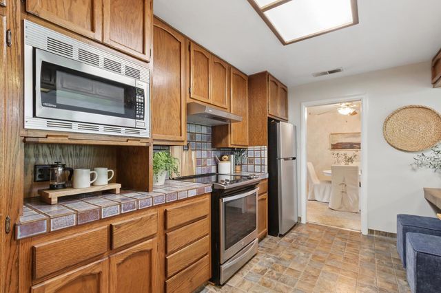 4720 Robertson Avenue, Carmichael, CA 95608