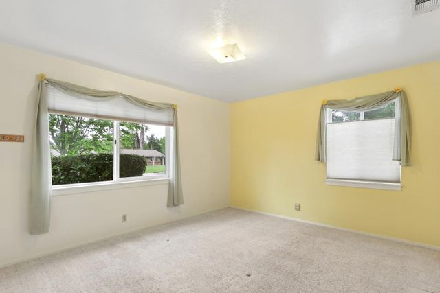 4720 Robertson Avenue, Carmichael, CA 95608