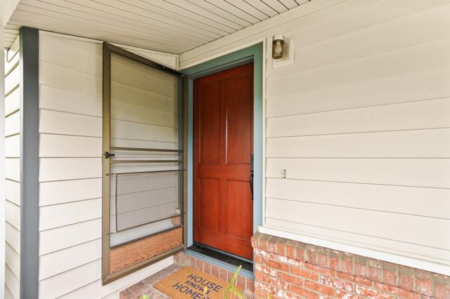 4720 Robertson Avenue, Carmichael, CA 95608