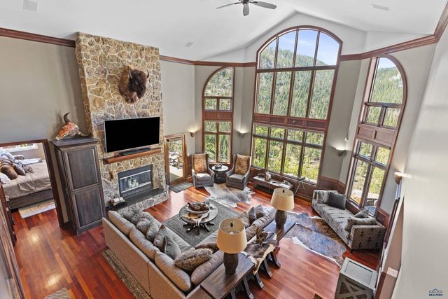 10726 CONNEMARA LN, Lead, SD 57754