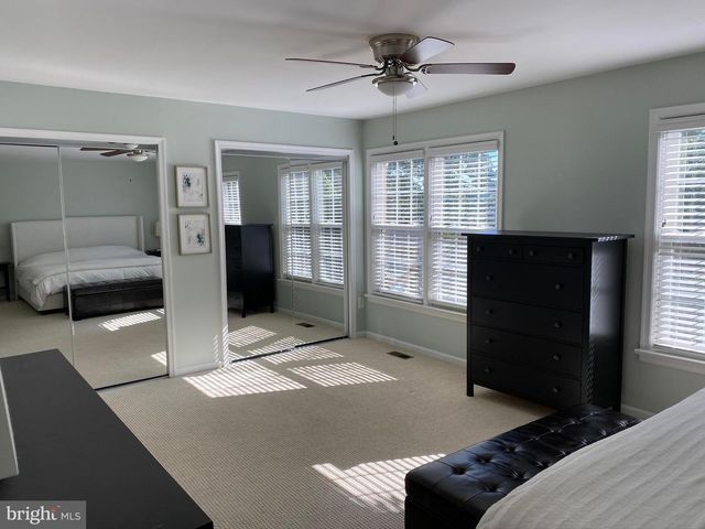 216 GRETNA GREEN CT, Alexandria, VA 22304