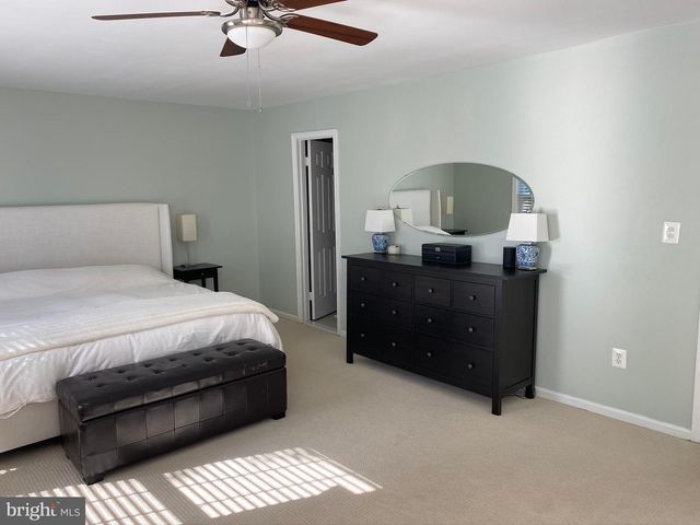 216 GRETNA GREEN CT, Alexandria, VA 22304