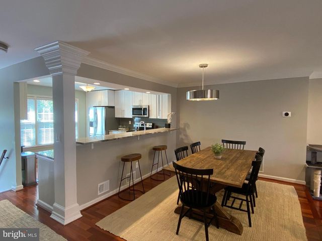 216 GRETNA GREEN CT, Alexandria, VA 22304