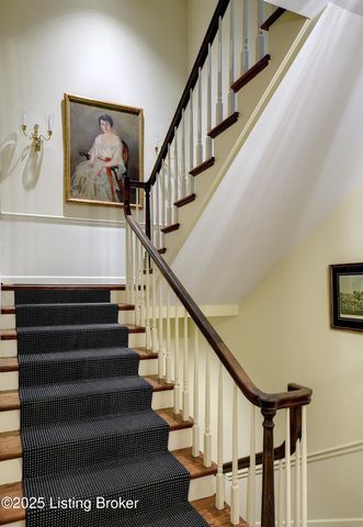 306 Penruth Ave, Louisville, KY 40207