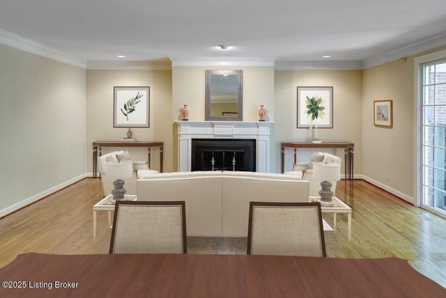 306 Penruth Ave, Louisville, KY 40207