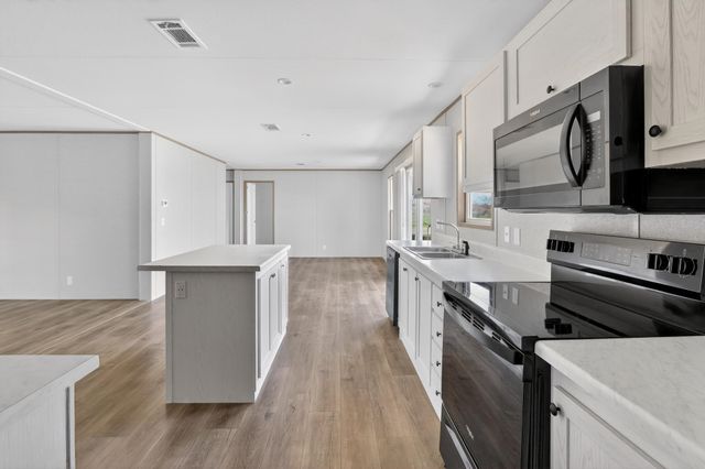 206 Rhett Court, Aurora, TX 76078