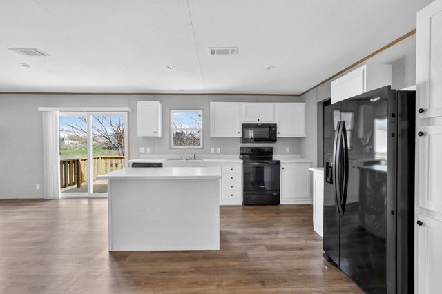 206 Rhett Court, Aurora, TX 76078