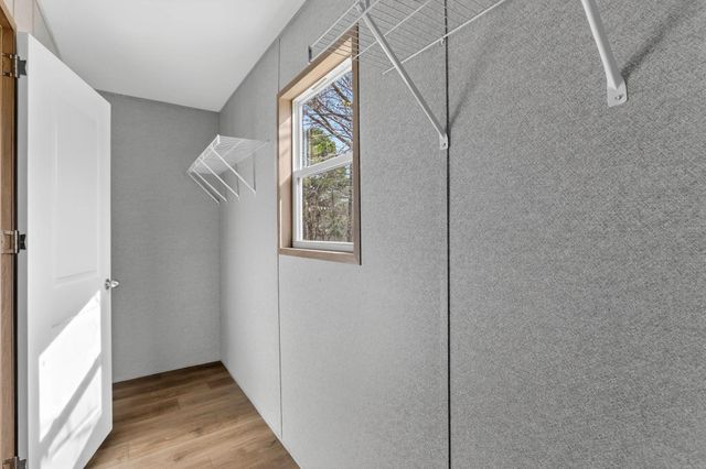 206 Rhett Court, Aurora, TX 76078