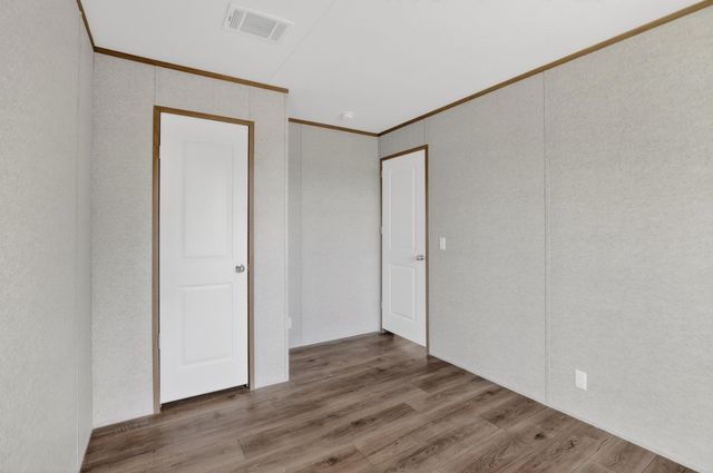 206 Rhett Court, Aurora, TX 76078