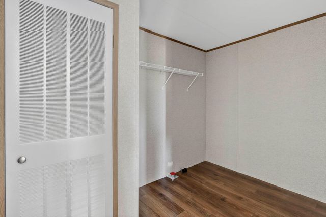 206 Rhett Court, Aurora, TX 76078