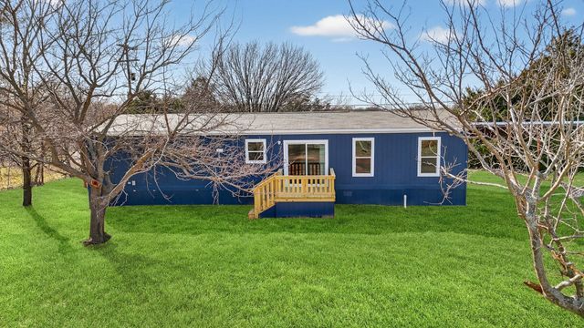 206 Rhett Court, Aurora, TX 76078