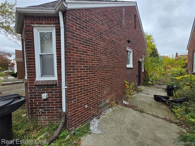 5798 Oldtown Street, Detroit, MI 48224