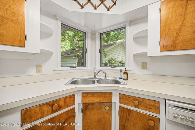 4675 Van Atta Road, Okemos, MI 48864