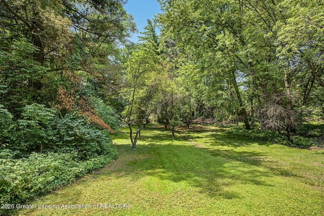 4675 Van Atta Road, Okemos, MI 48864