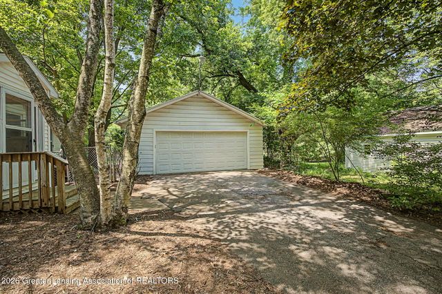 4675 Van Atta Road, Okemos, MI 48864