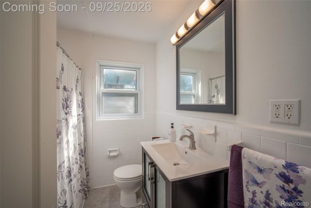 15932 Woodworth, Redford Charter Township, MI 48239