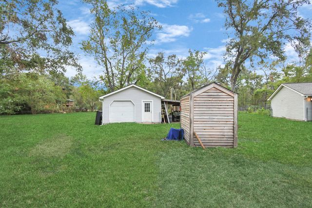 20202 Deer Run Road, Damon, TX 77430