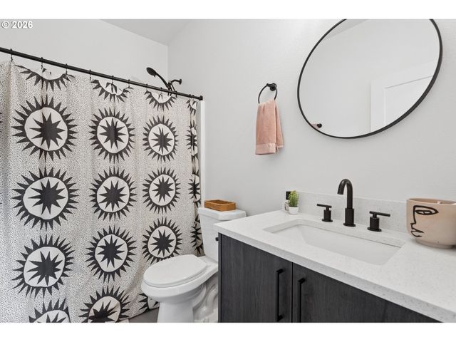 1211 N WINCHELL St 3, Portland, OR 97217
