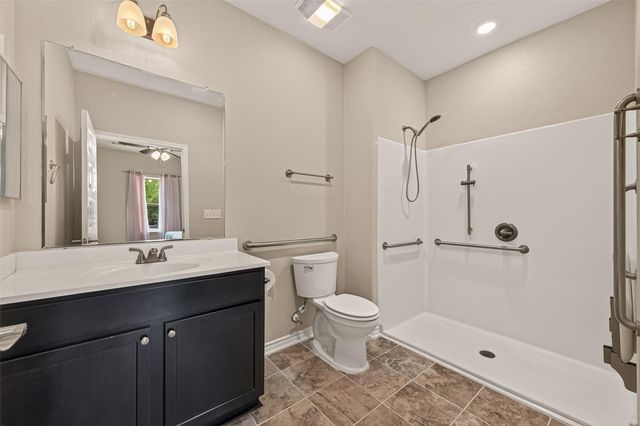 403 S 2nd Street, La Porte, TX 77571