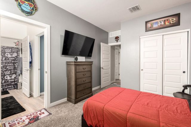 15958 S Kerry Rabbit Court, Sahuarita, AZ 85629