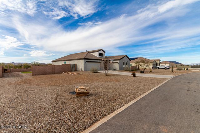 15958 S Kerry Rabbit Court, Sahuarita, AZ 85629