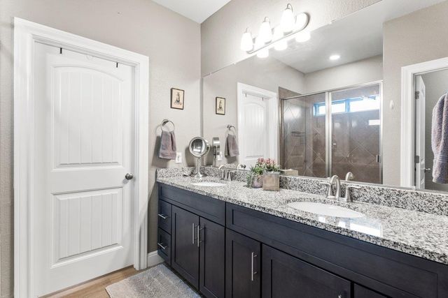 2304 S Lakeline BLVD 401, Cedar Park, TX 78613