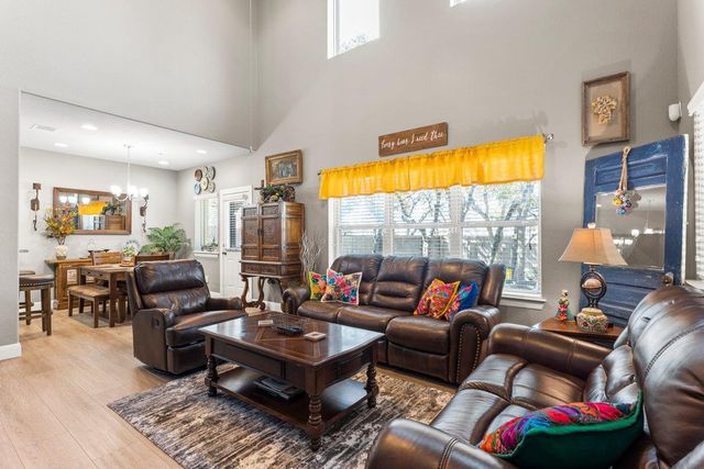 2304 S Lakeline BLVD 401, Cedar Park, TX 78613