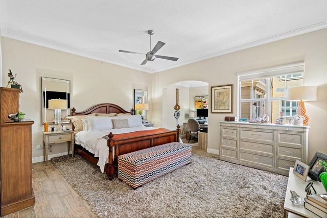 200 NE 2nd Avenue 211, Delray Beach, FL 33444