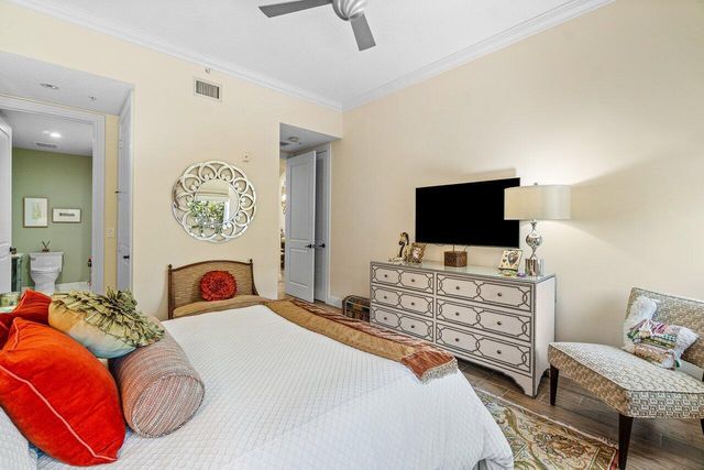 200 NE 2nd Avenue 211, Delray Beach, FL 33444