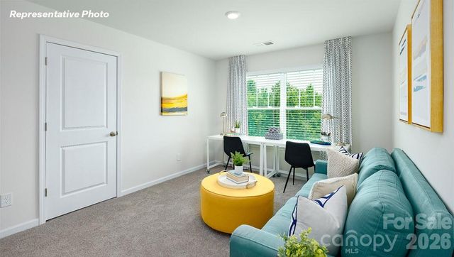 5600 Pamplona Way, Charlotte, NC 28214