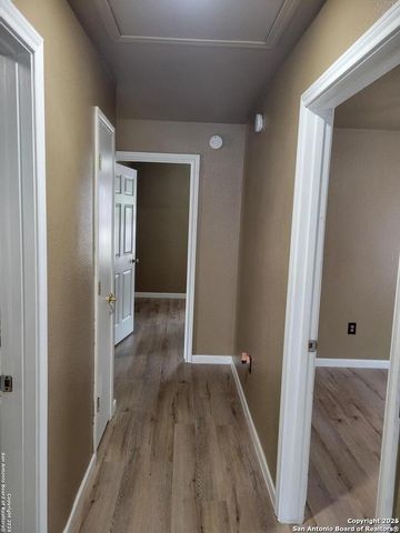 3750 algo dulce, San Antonio, TX 78211