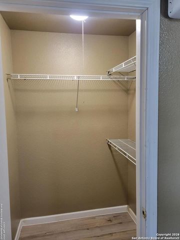 3750 algo dulce, San Antonio, TX 78211