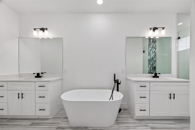 9334 Waller Street, Houston, TX 77012