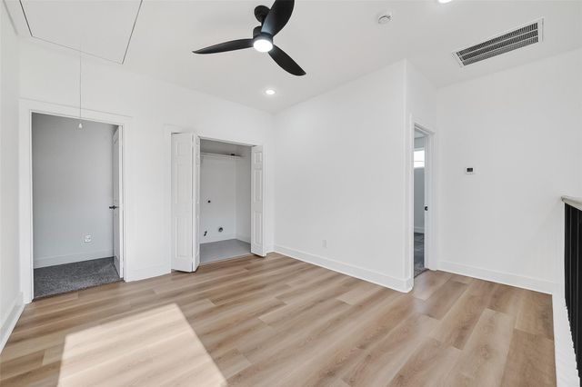 9334 Waller Street, Houston, TX 77012