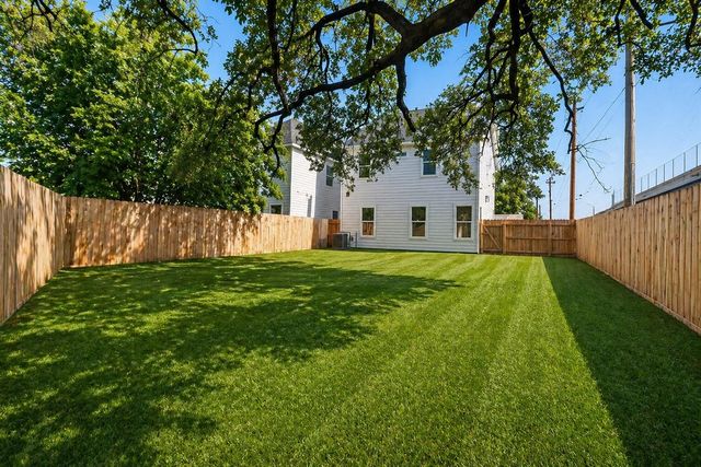 9334 Waller Street, Houston, TX 77012